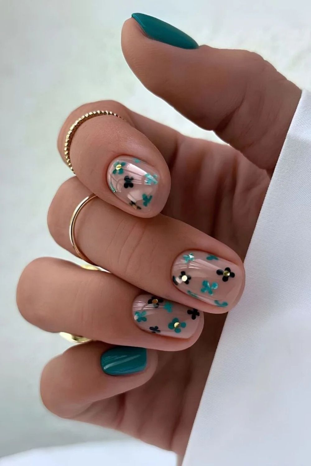 French Manicure Short Nails